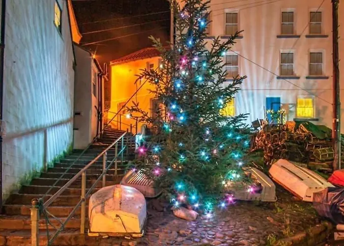 The Hideaway,robin Hoods Bay, Perfect For Two! *